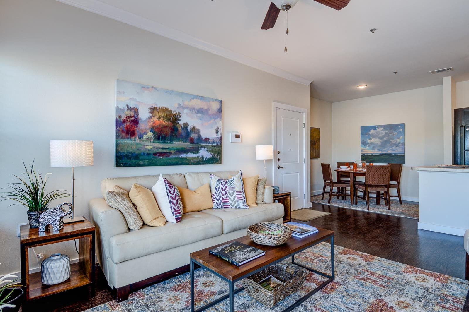 Luxury Apartments in Laredo, TX La Contessa Apartments